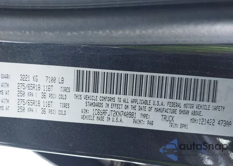 2019 Ram 1500 Laramie 4X4 5'7 Box from USA, damaged, VIN 1C6SRFJT2KN740981
